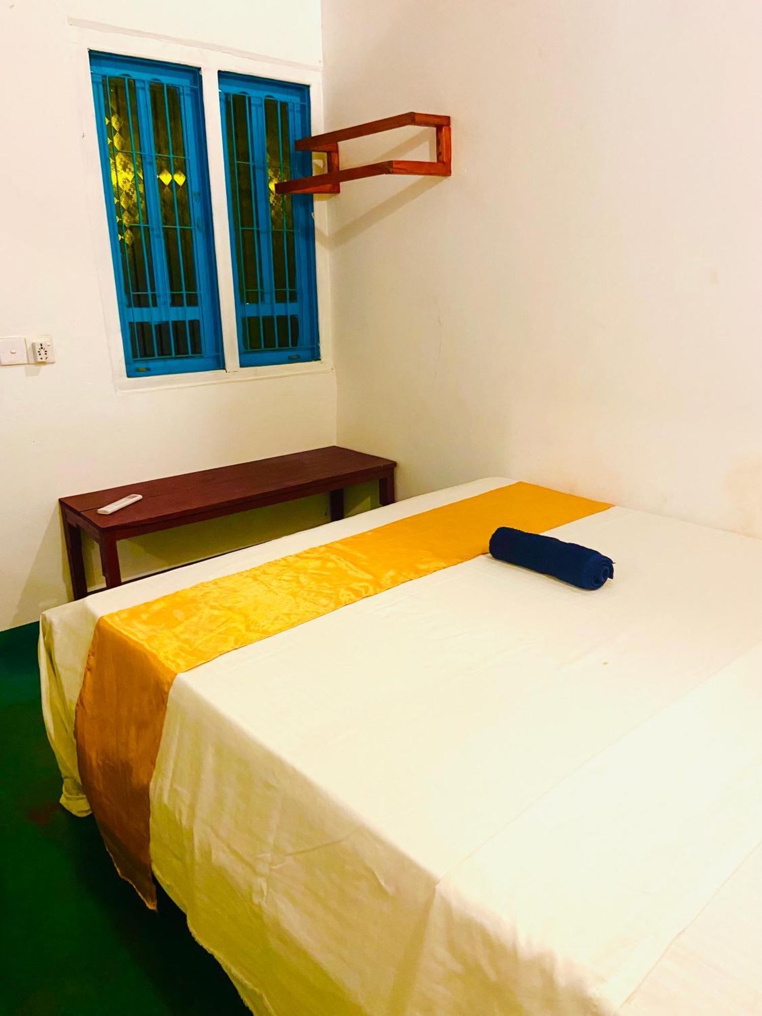 Marina Way Hotel Arugam Bay Buitenkant foto